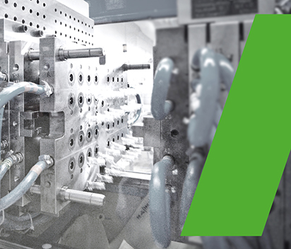 Combine injection molding machines to create your customised turnkey system