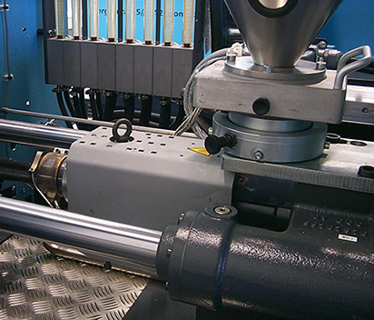 Micro Injection Molding Machines for Medical & Electronics