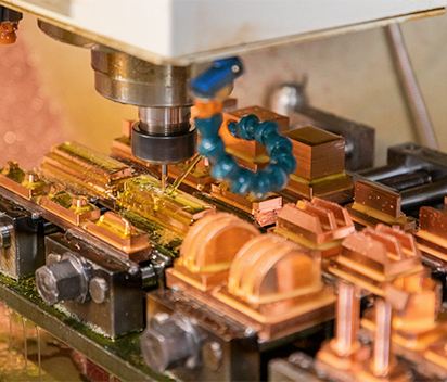 Injection Molding Machine for Consumer Goods Production