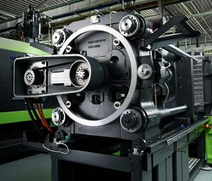 How Servo-Driven Injection Molding Machines Save Energy